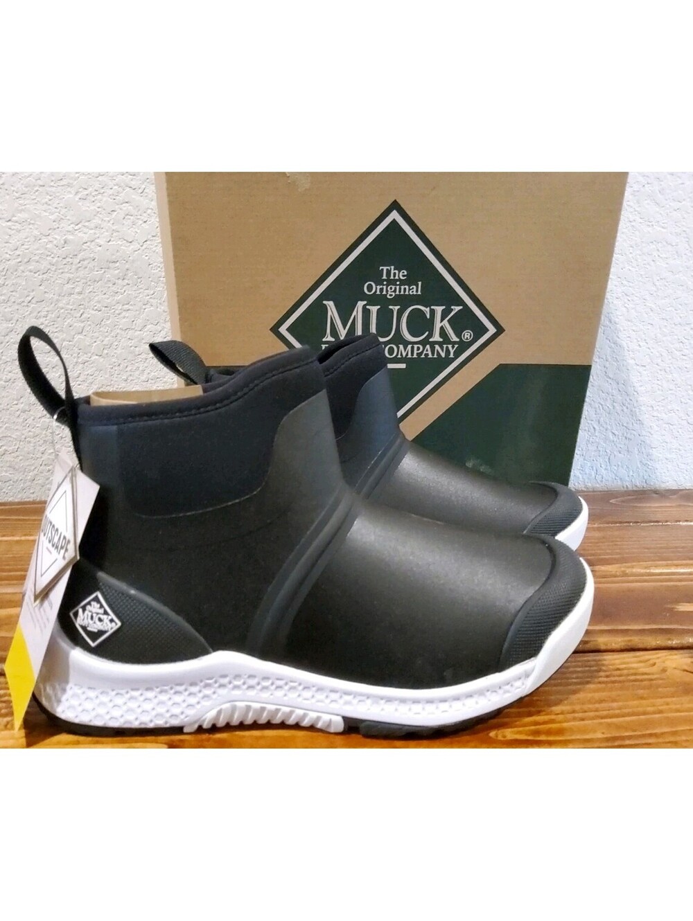 Original Muck Boots Outscape Chelsea Black Women's Sz 6.5 OSCW-000 Waterproof